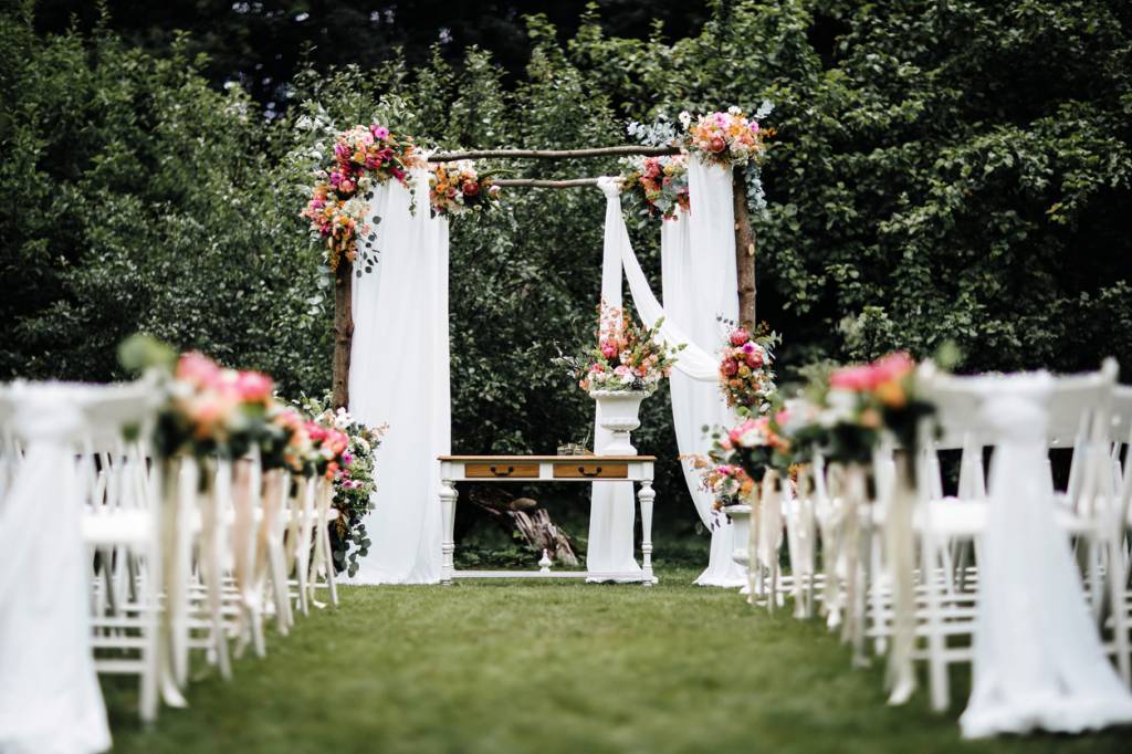 Organiser un mariage en extérieur