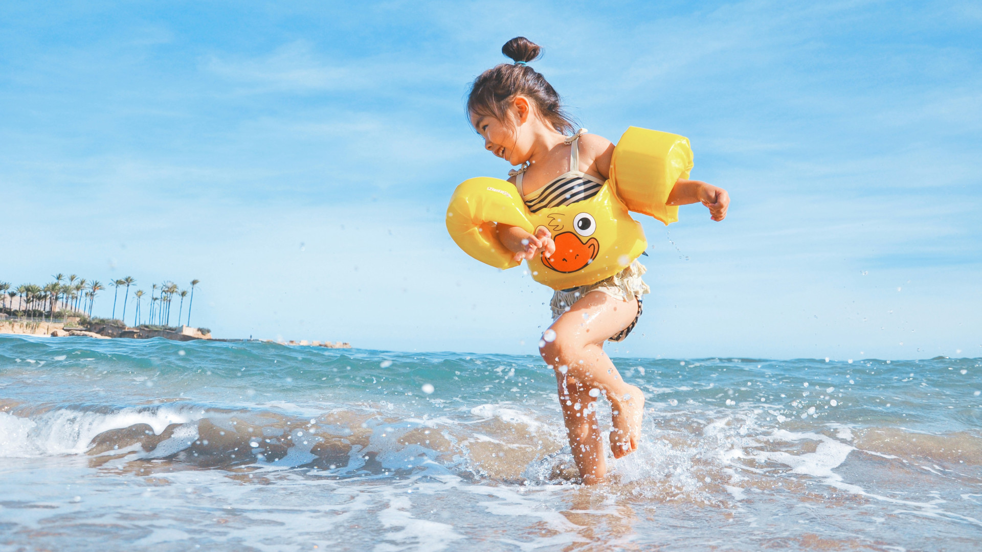 Protéger vos enfants du soleil grâce aux vêtements anti-UV !